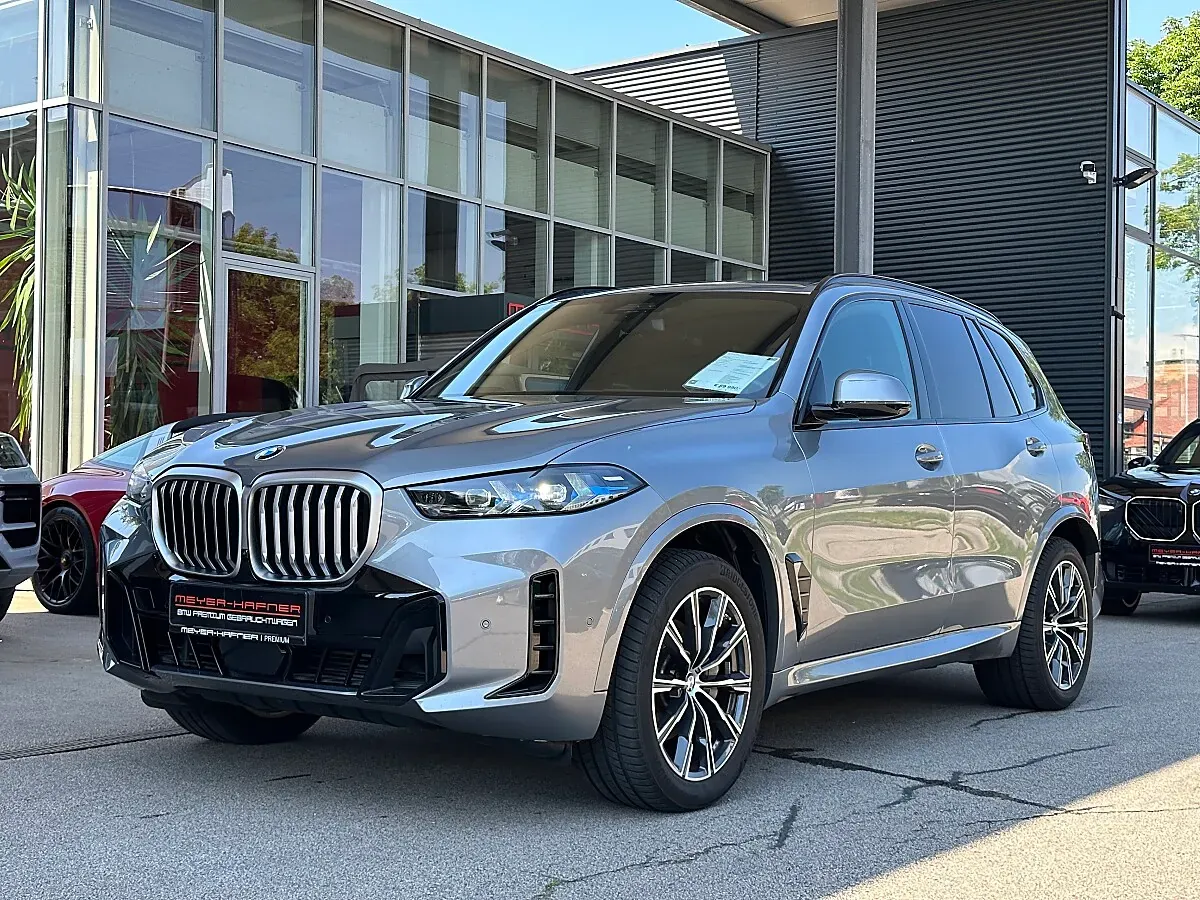 BMW X5 2025 photo 2