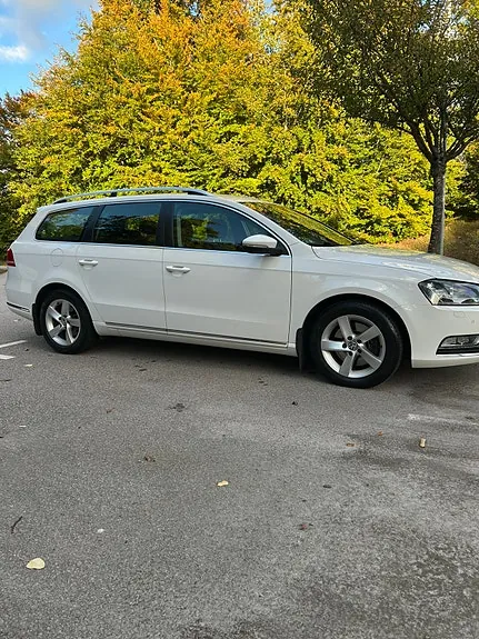 Volkswagen Passat 2012 photo 3