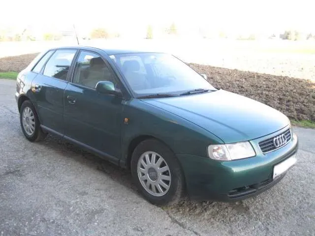 Audi A3 1999 photo 2