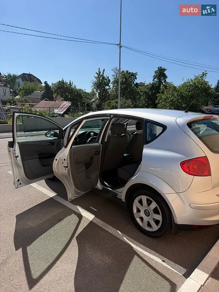 Seat Altea 2004 photo 5