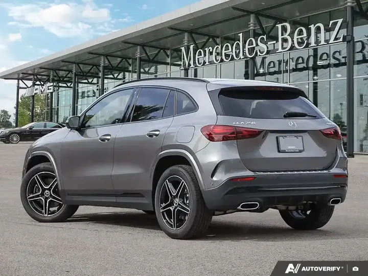 Mercedes-Benz Gla 2026 photo 4
