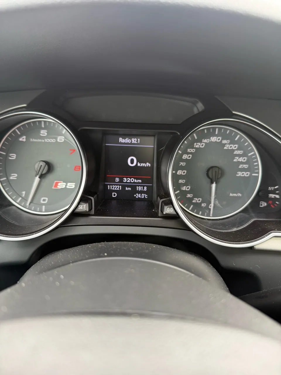 Audi S5 2010 photo 5