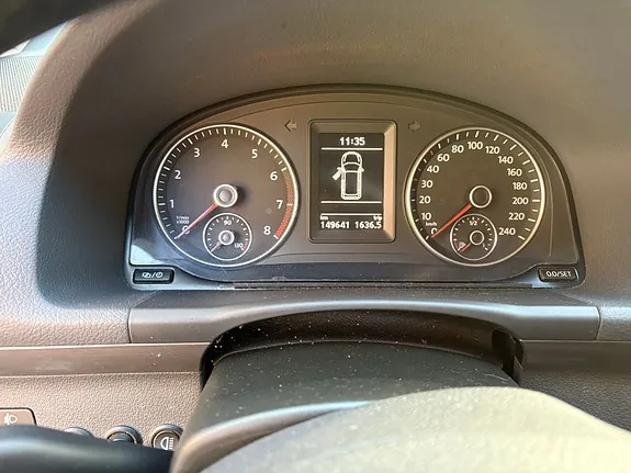 Volkswagen Touran 2015 photo 4