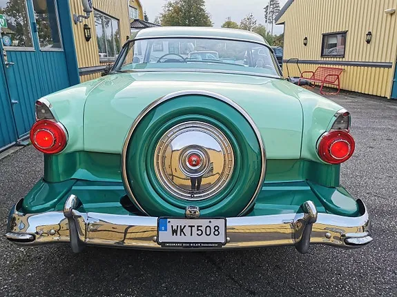 Ford Fairlane 1956 photo 2