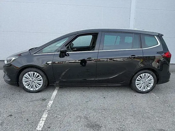 Opel Zafira Tourer 2017 photo 2