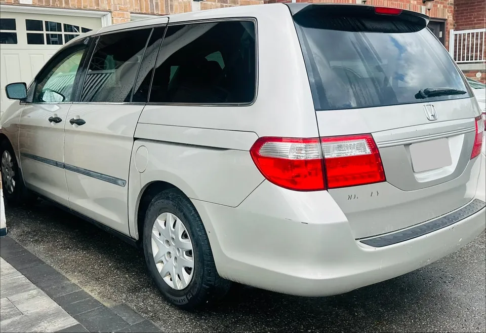 Honda Odyssey 2006 photo 5