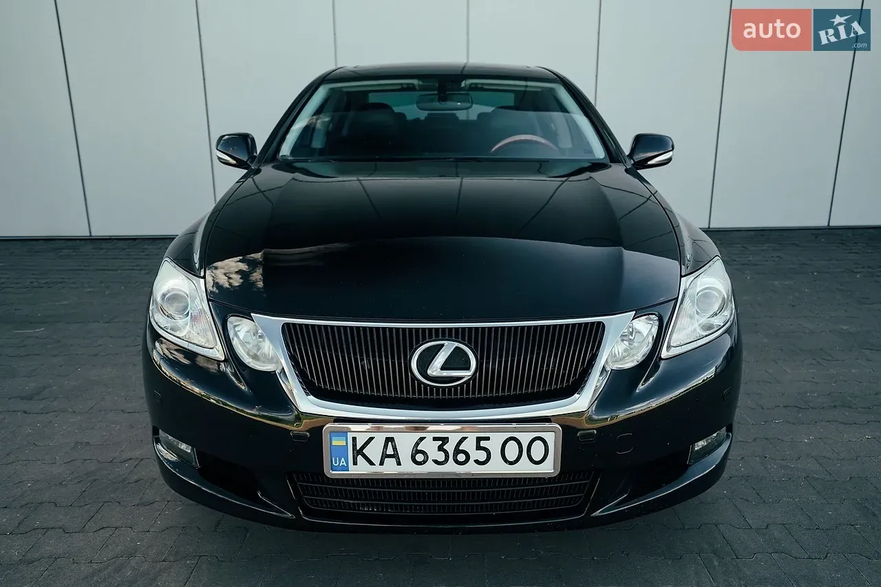 Lexus Gs 2011 photo 2