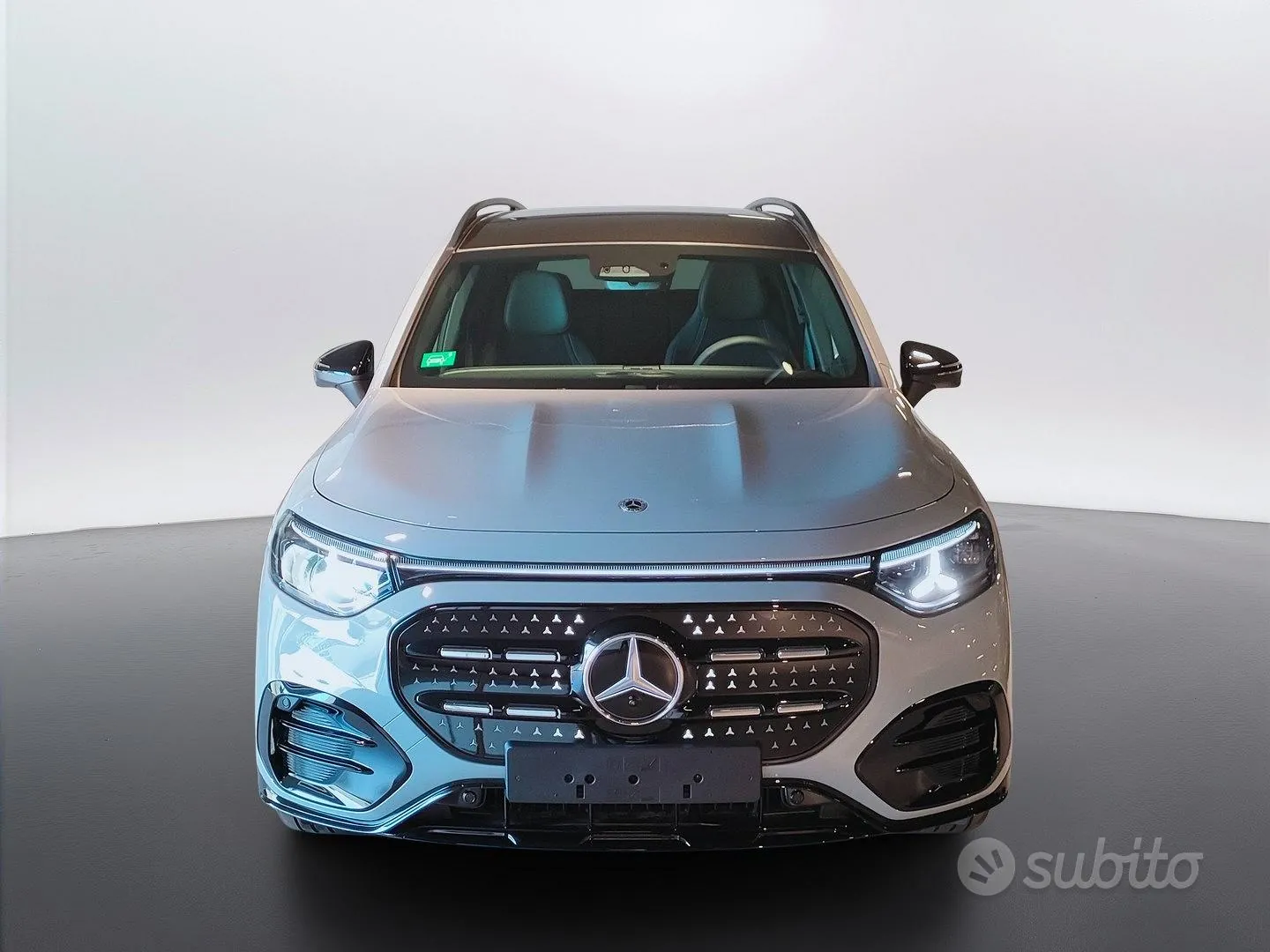 Mercedes-Benz Glb photo 2