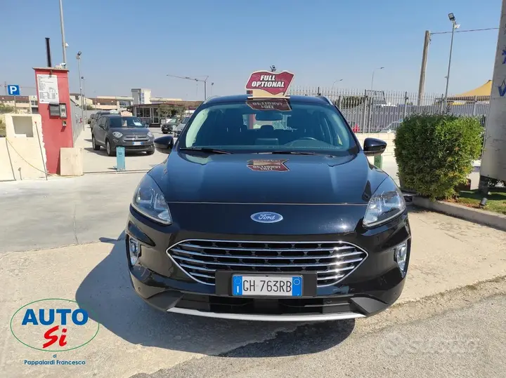 Ford Kuga 2022 photo 2