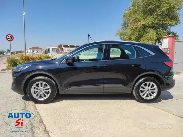 Ford Kuga 2022 photo 4