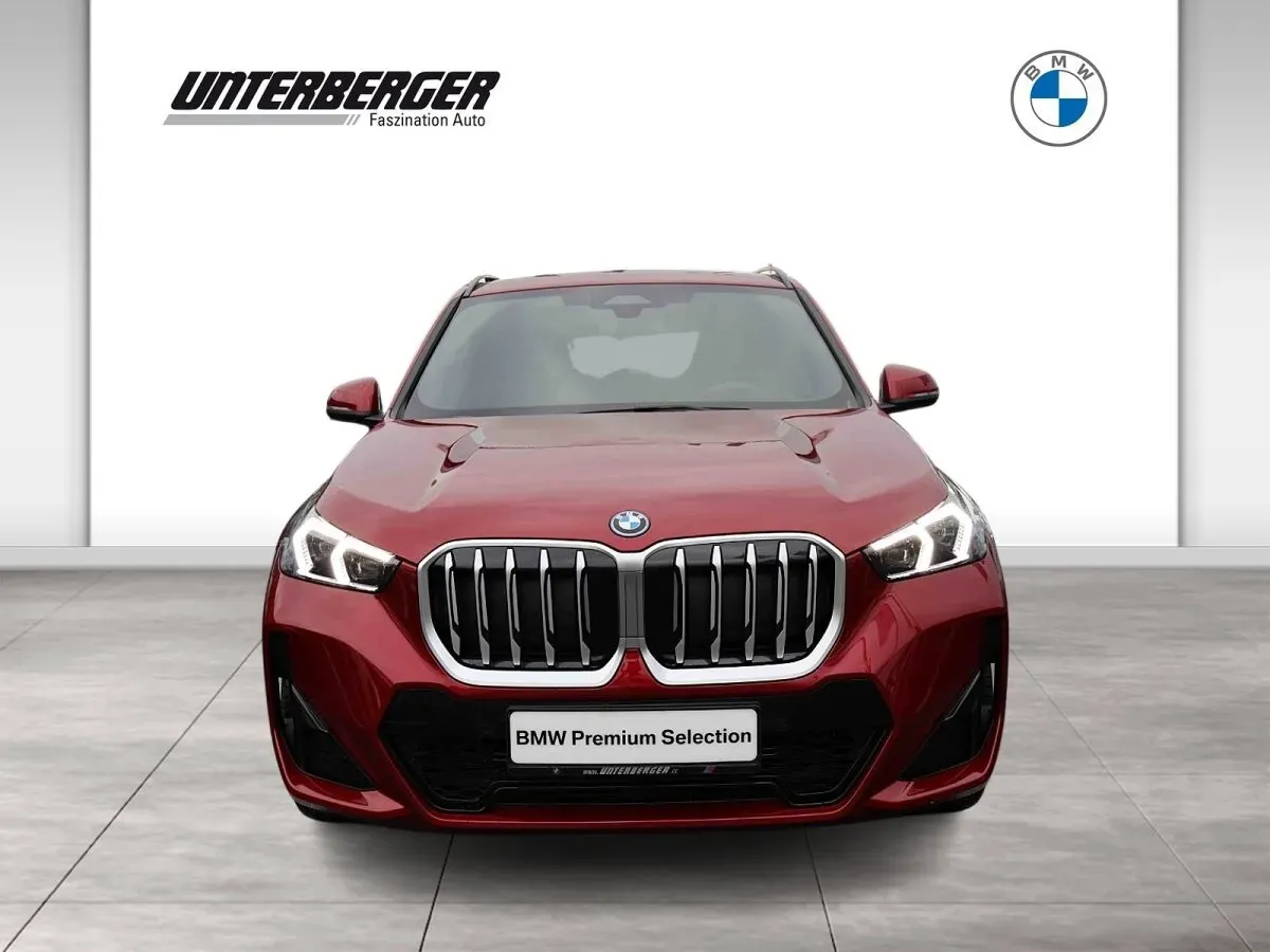 BMW X1 photo 3