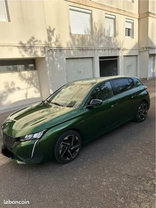 Peugeot 308 2023 photo 3