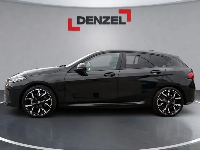 BMW 1 Series 2026 photo 2