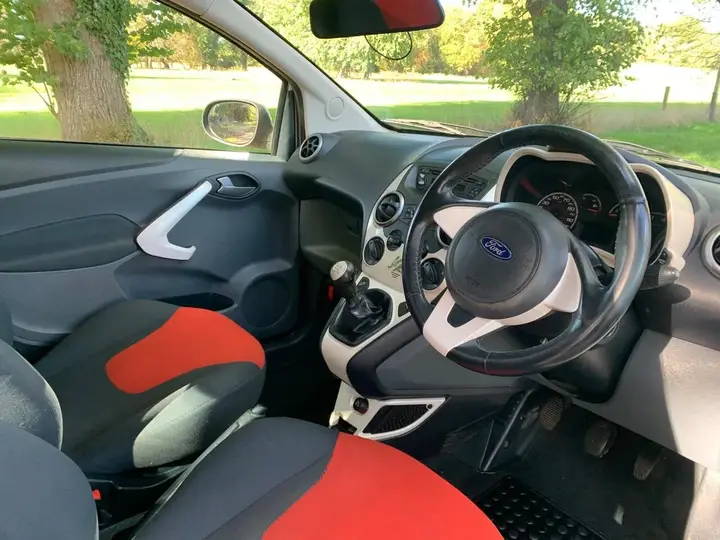 Ford Ka 2010 photo 4