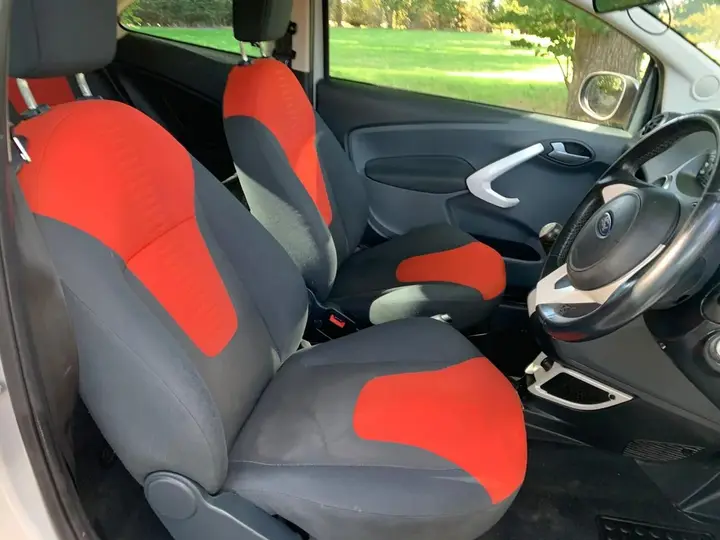 Ford Ka 2010 photo 5