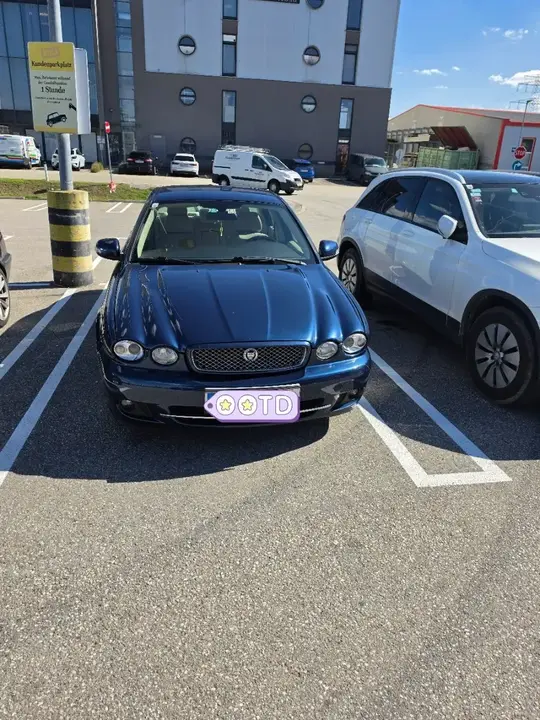 Jaguar X-Type 2009 photo 2