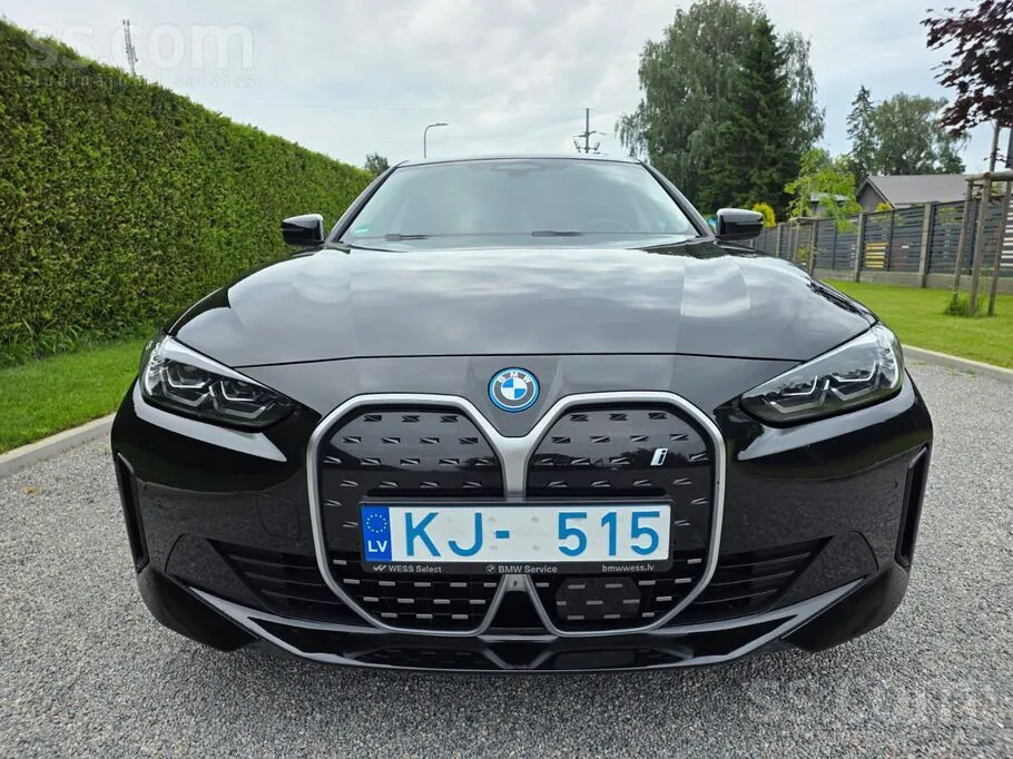 BMW I4