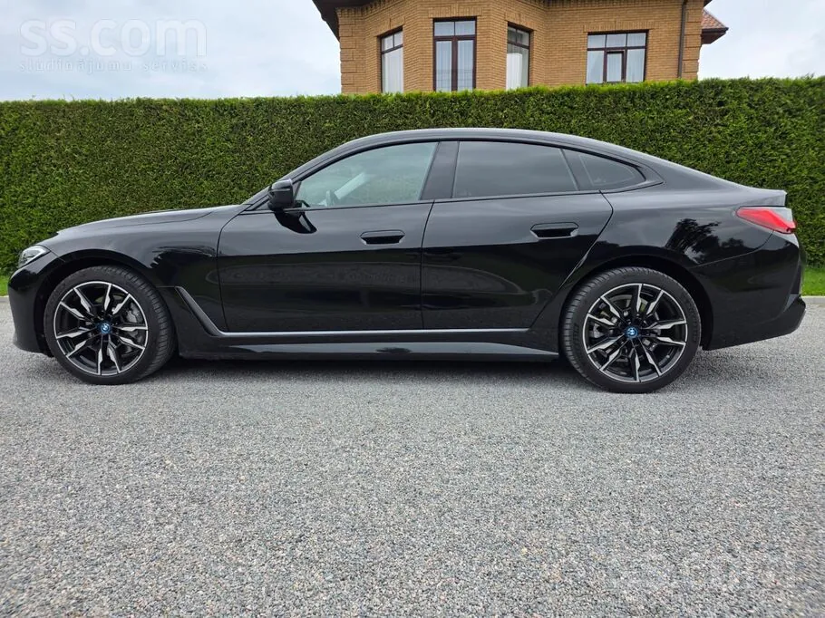 BMW I4 2022 photo 4