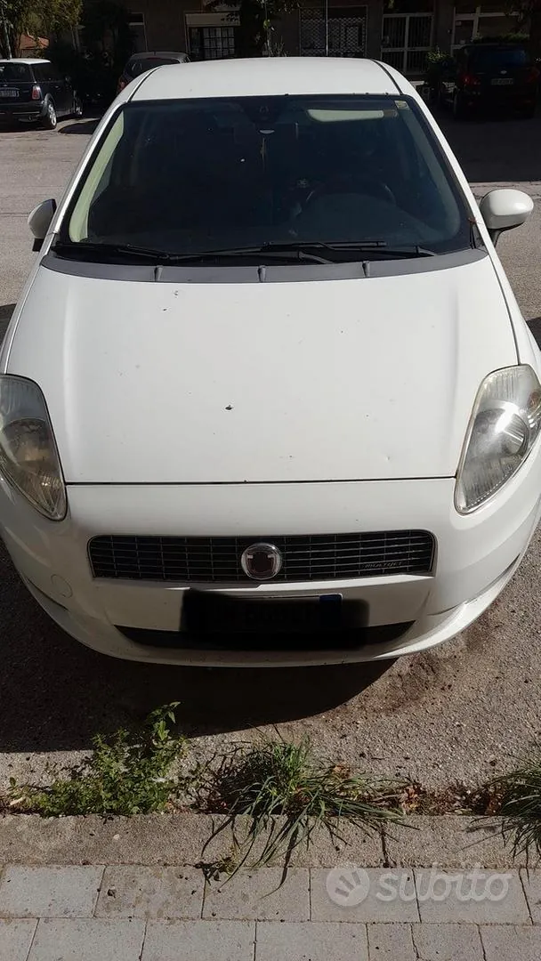 Fiat Grande Punto 2008 photo 5