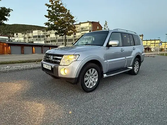 Mitsubishi Pajero 2007 photo 3