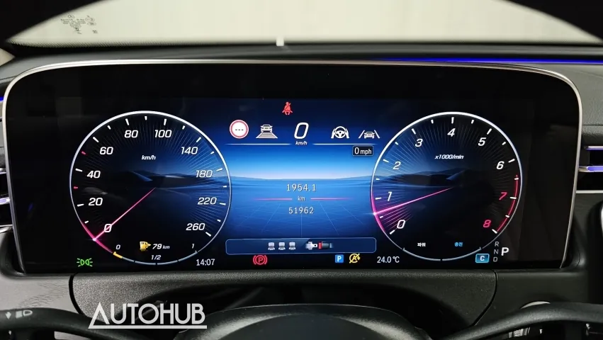 Mercedes-Benz E-Class 2024 photo 4