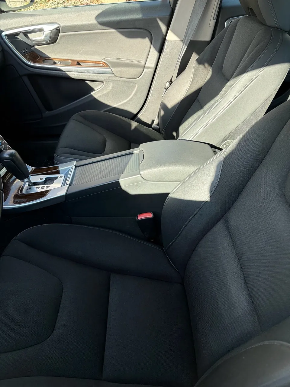 Volvo S60 2012 photo 5
