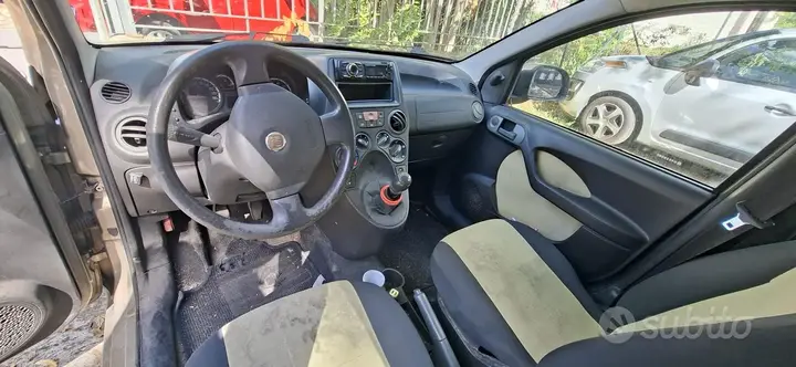 Fiat Panda 2010 photo 3