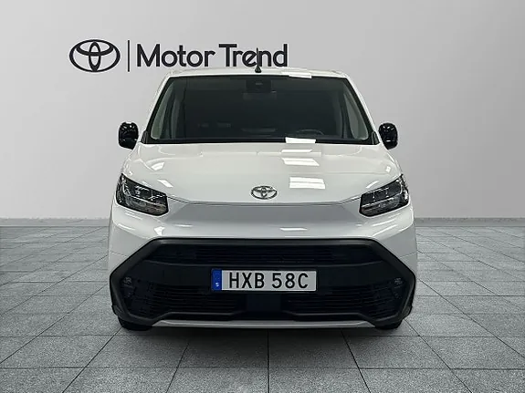 Toyota Proace City 2024 photo 2