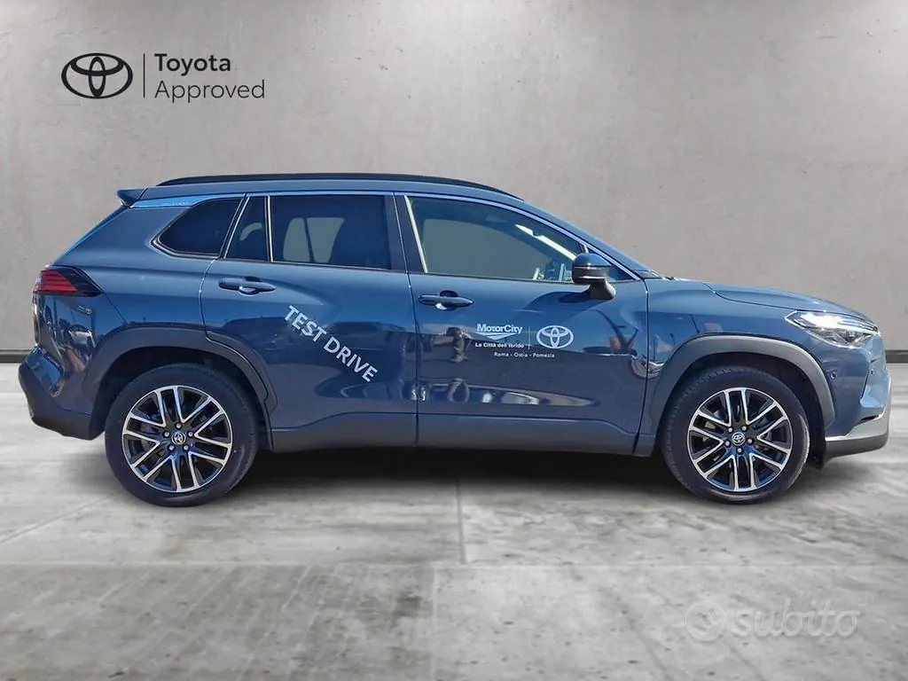 Toyota Corolla Cross 2025 photo 3