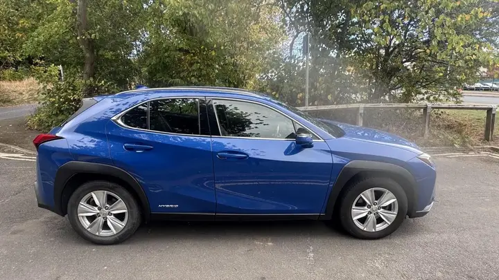 Lexus Ux 2020 photo 3