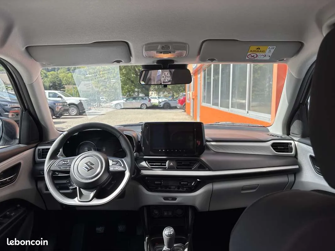 Suzuki Swift 2026 photo 2