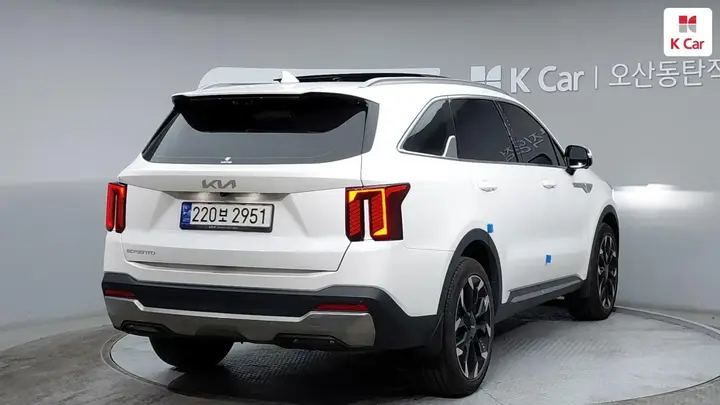 Kia Sorento 2024 photo 2