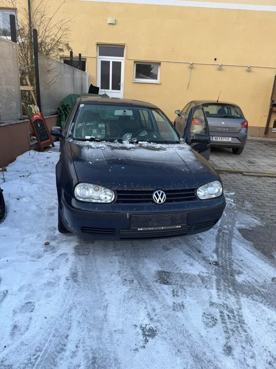 Volkswagen Golf 2001 photo 3