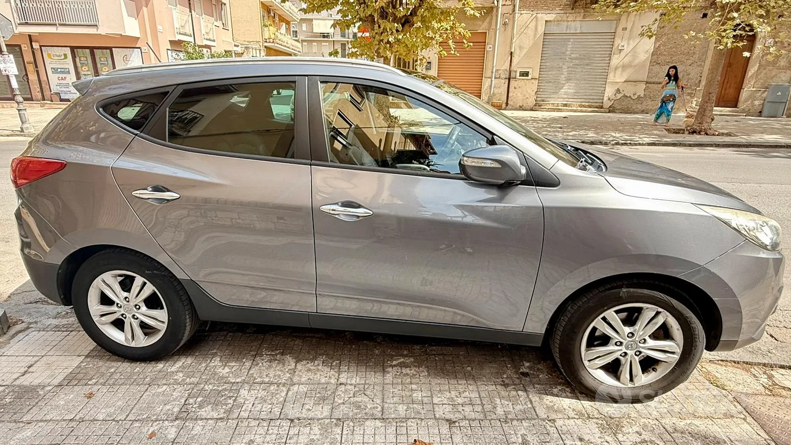 Hyundai Ix35 2012 photo 3