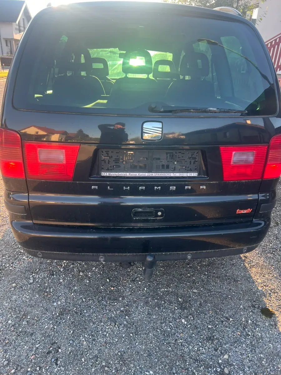 Seat Alhambra 2008 photo 3