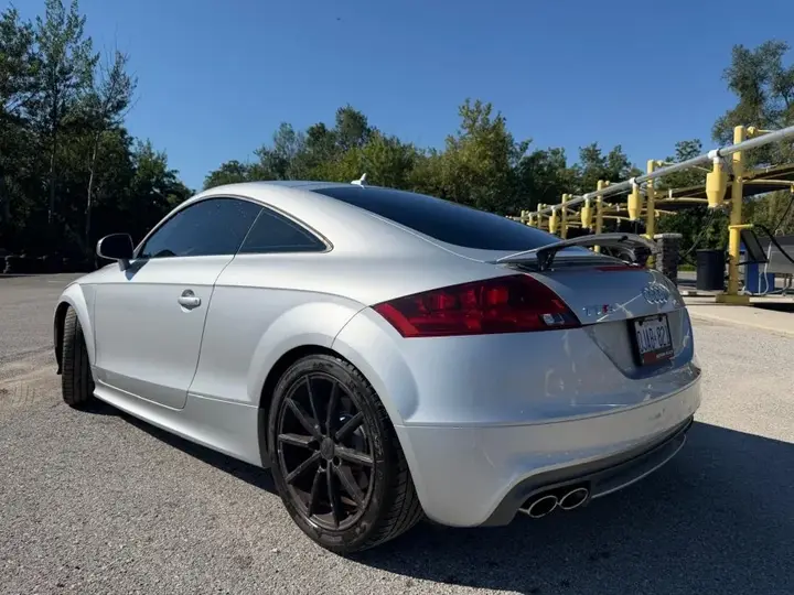 Audi Tts 2010 photo 3