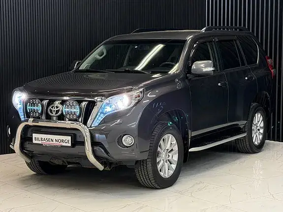 Toyota Land Cruiser 2014 photo 3