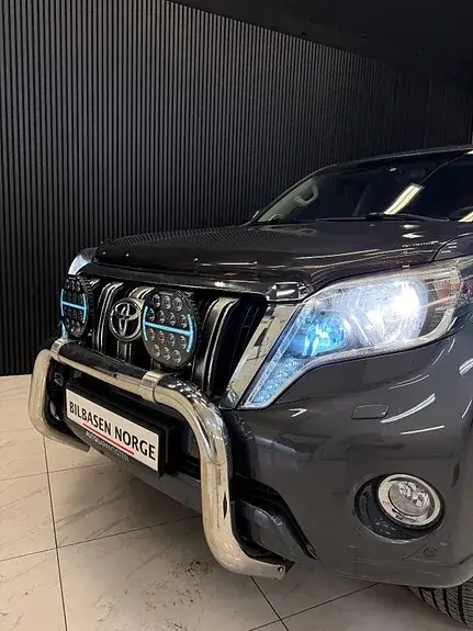 Toyota Land Cruiser 2014 photo 5