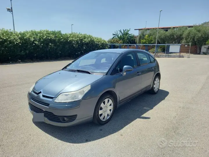 Citroen C4 2006 photo 3