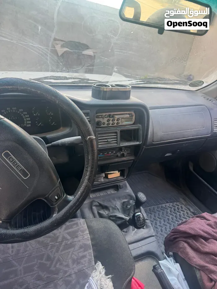 Opel Frontera 2004 photo 4