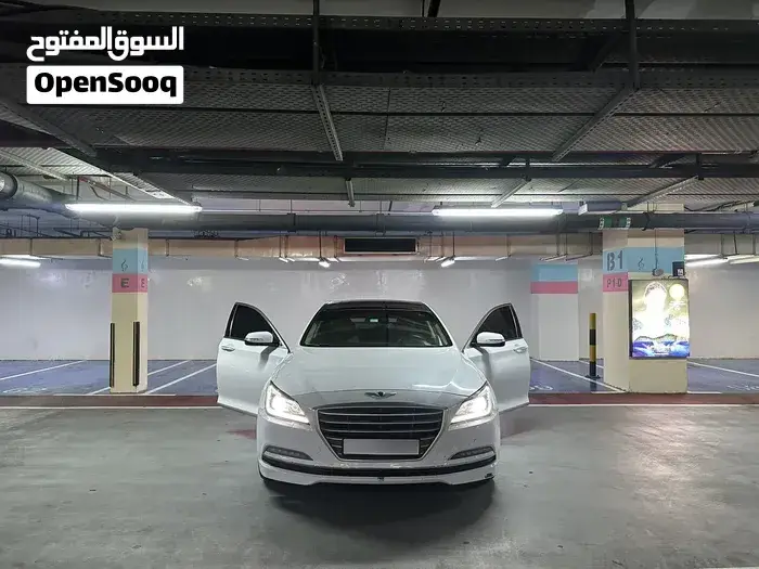 Genesis G80 2015 photo 3