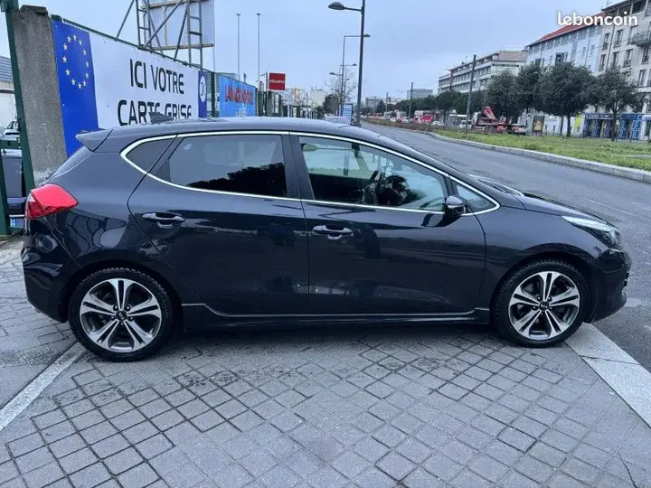 Kia Ceed 2018 photo 4