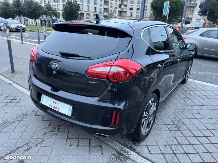 Kia Ceed 2018 photo 5