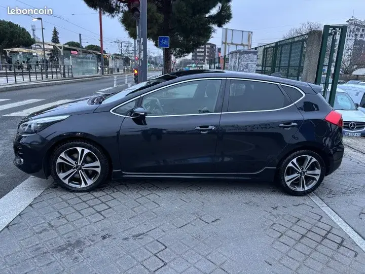 Kia Ceed 2018 photo 3