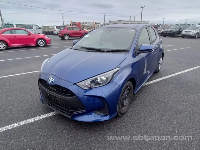 Toyota Yaris 2021 photo 2