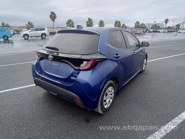 Toyota Yaris 2021 photo 4