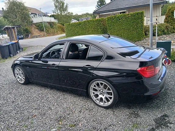 BMW 316I 2013 photo 3