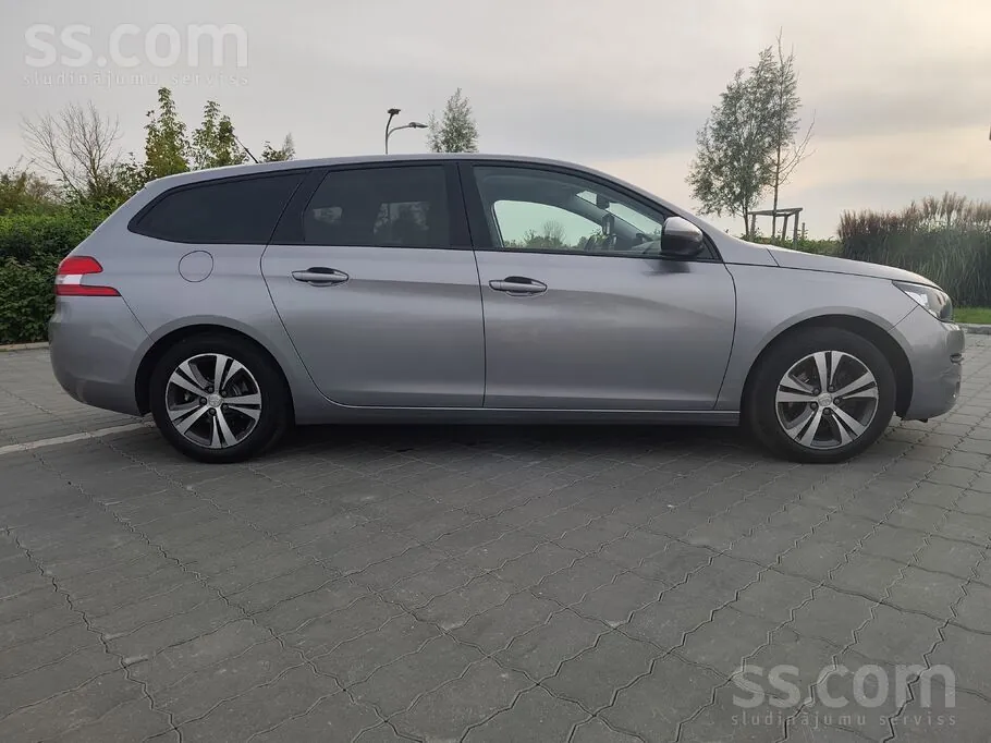 Peugeot 308 2015 photo 5