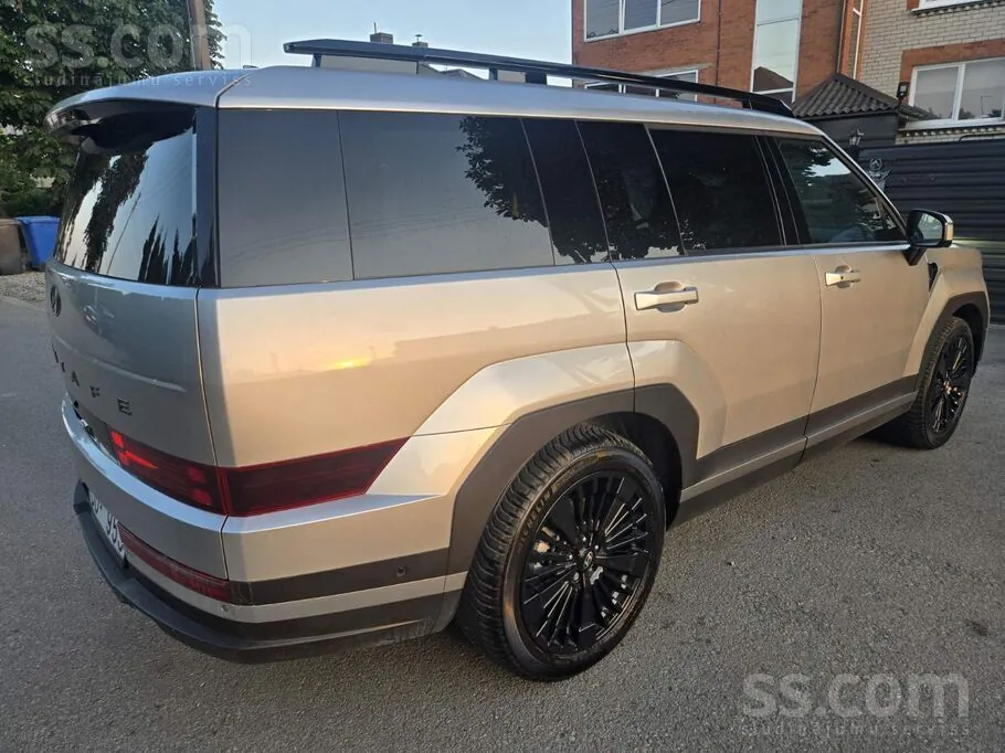 Hyundai Santa Fe 2024 photo 4
