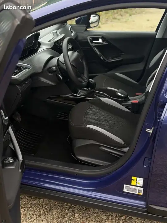 Peugeot 2008 2014 photo 5